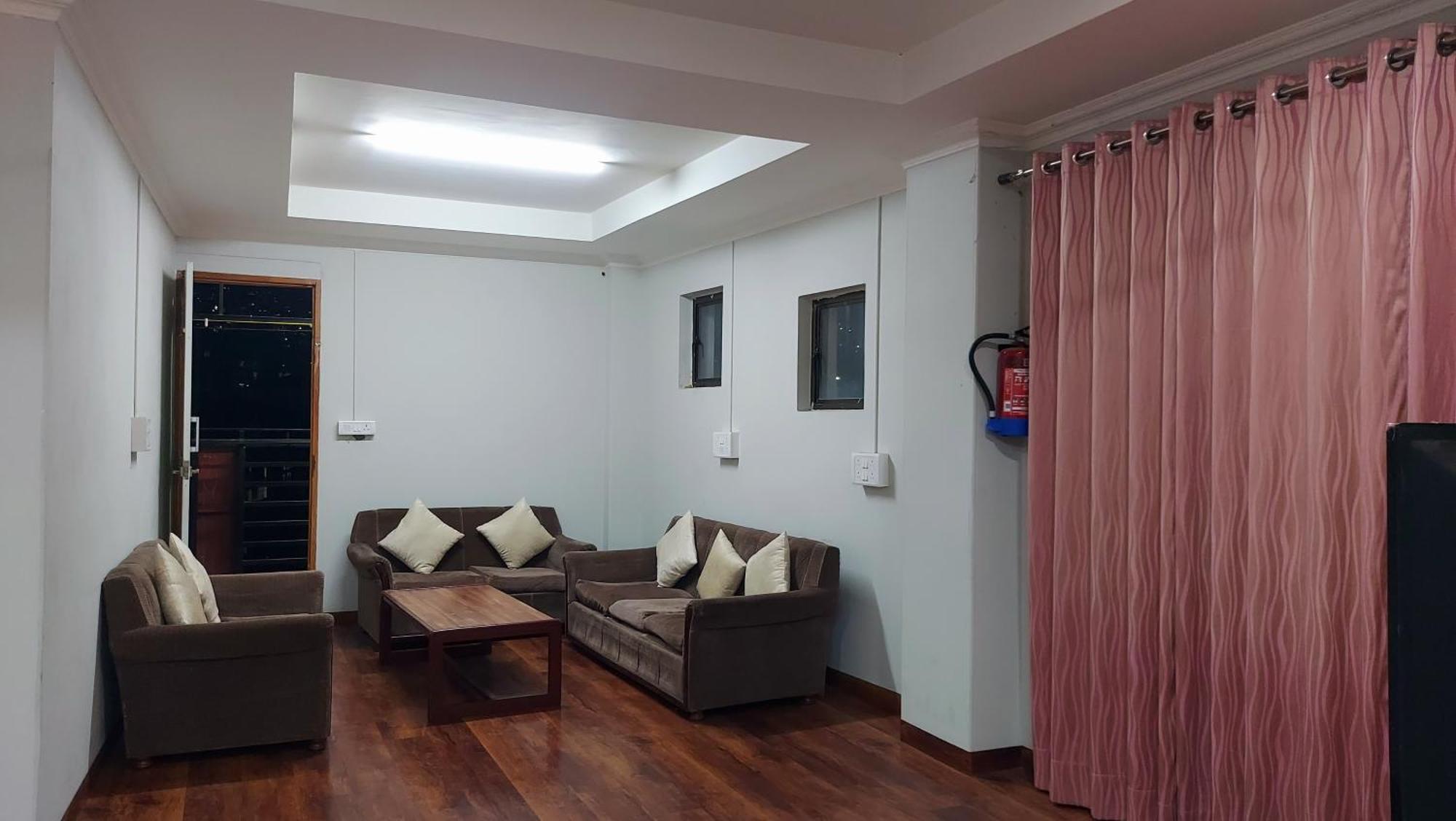 Hotel Dinthar Zara Āīzawl المظهر الخارجي الصورة